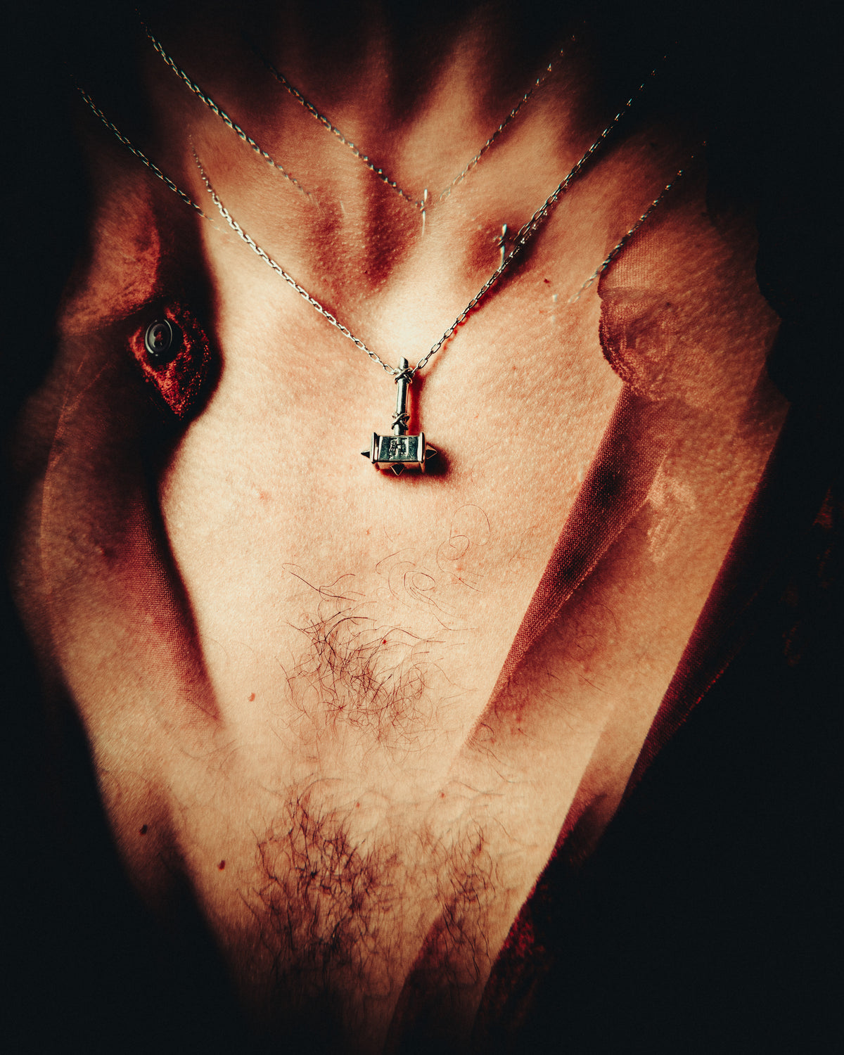Limited Edition Metal Hammer 40th Anniversary War Hammer Pendant